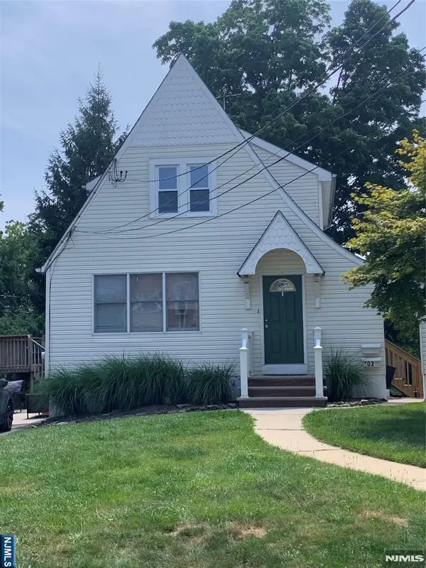 102 Keasler Avenue, Lodi, NJ 07644