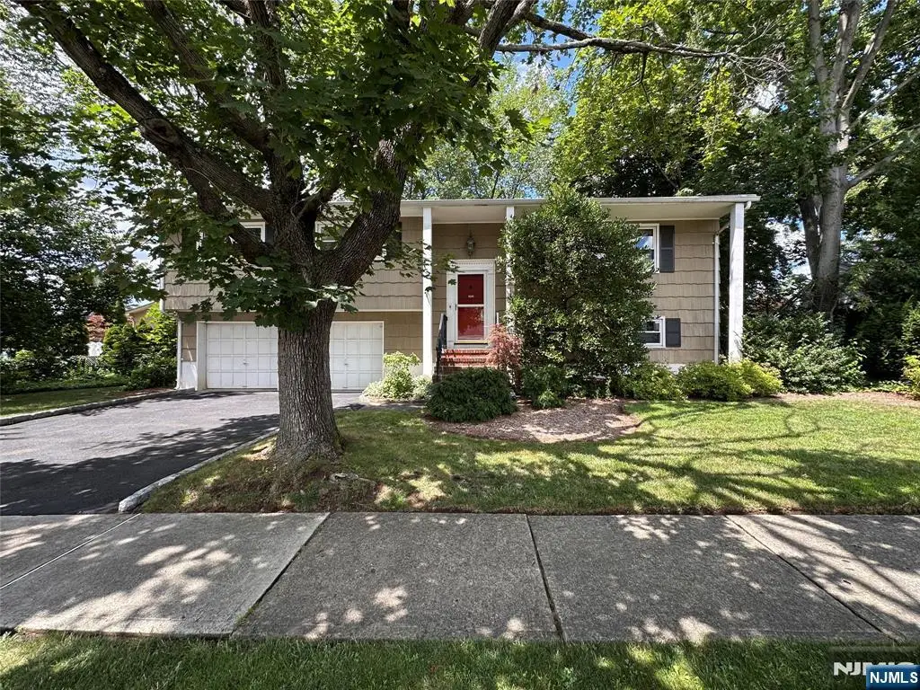 7-01 Bellair Avenue, Fair Lawn, NJ 07410 - #1