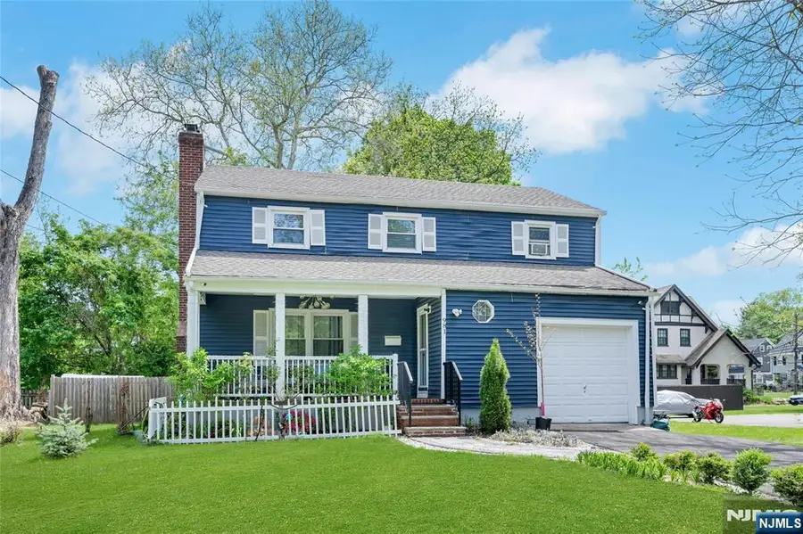 981 Carnegie Avenue, Plainfield, NJ 07060 - #2
