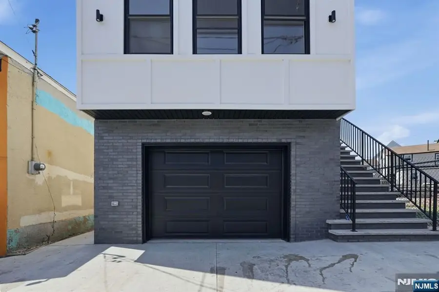 54 Pennsylvania Avenue, Newark, NJ 07114 - #2