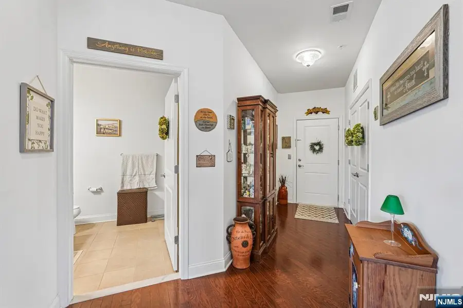 43 Elston Court 207, Bloomfield, NJ 07420 - #3
