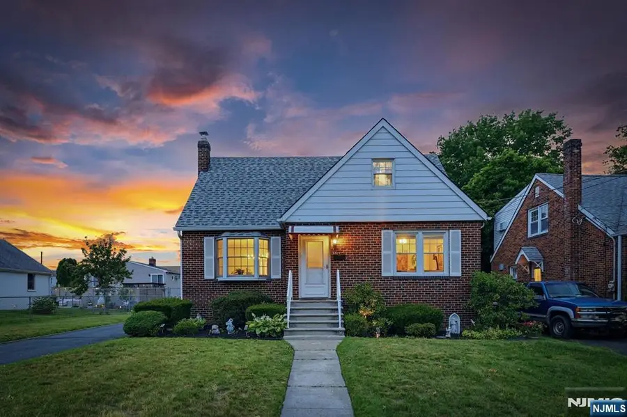 653 7th Street, Lyndhurst, NJ 07071 - #2