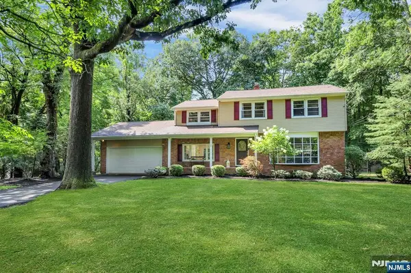 44 Sunrise Drive, Montvale, NJ 07645