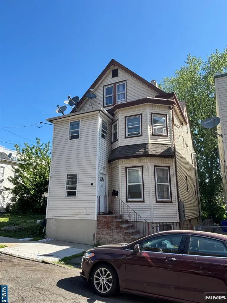 9 Courtland, Paterson, NJ 07503 - #1