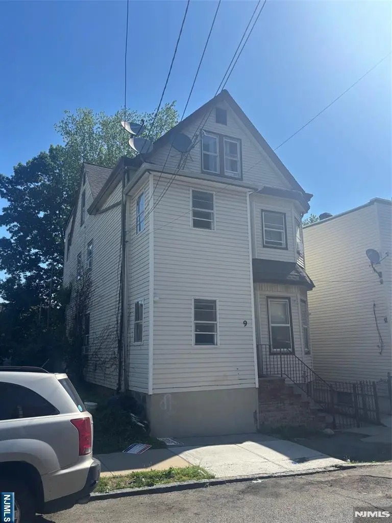 9 Courtland, Paterson, NJ 07503 - #3