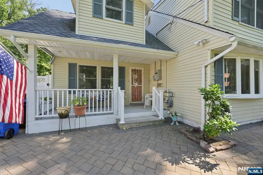 95 Knollwood Drive, Paramus, NJ 07652 - #3