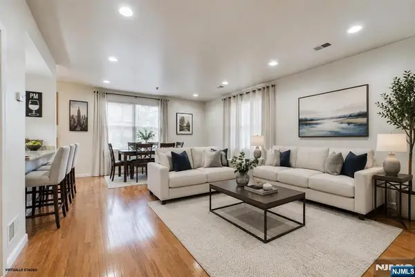 150 61st Street 2L, West New York, NJ 07093