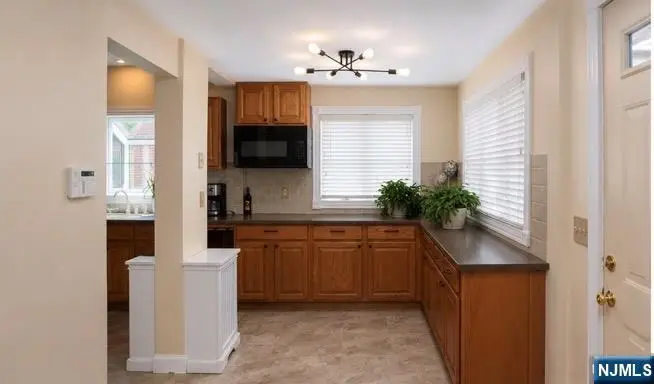 307 Raymond, Hasbrouck Heights, NJ 07604 - #2