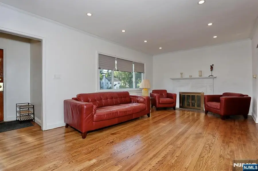 1116 Trafalgar Street, Teaneck, NJ 07666 - #2