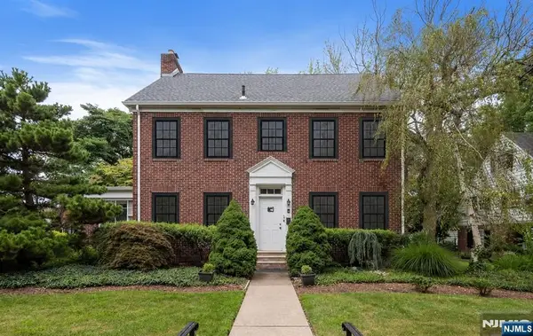 210 Spring Valley Avenue, Hackensack, NJ 07601