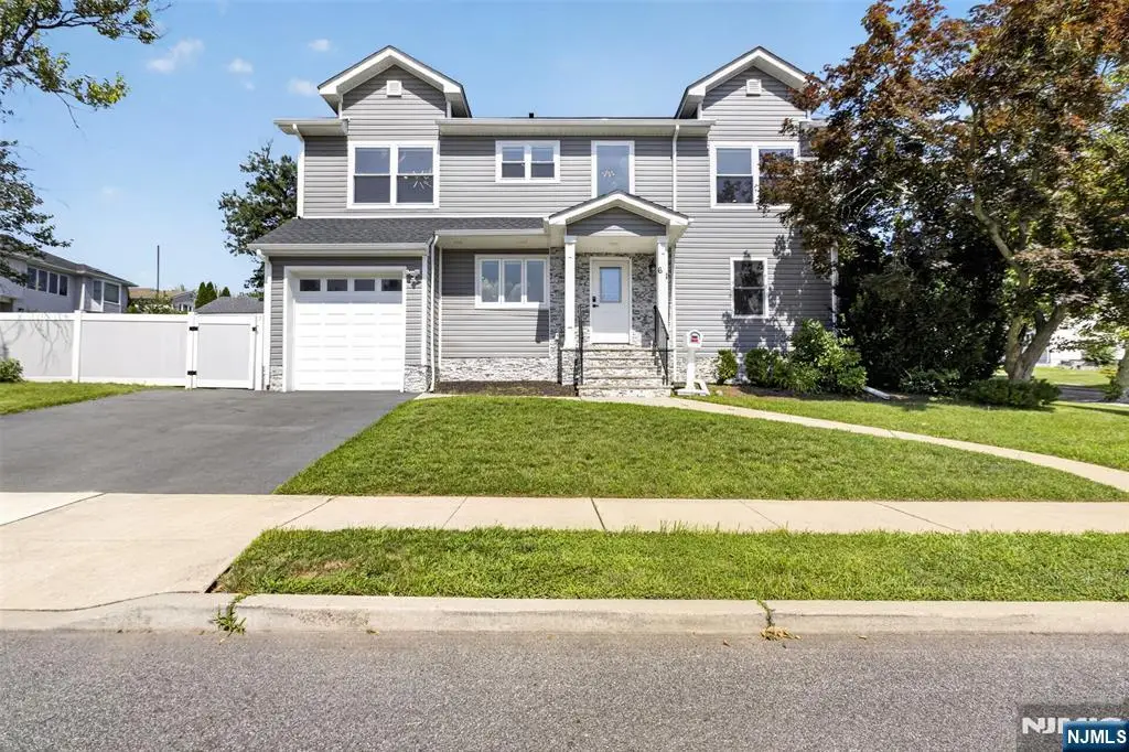 61 Bart Place, Clifton, NJ 07013 - #1