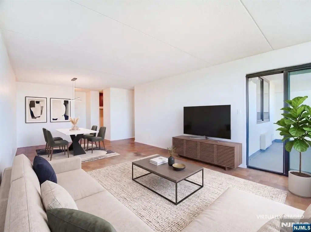 250 Gorge Road 18E, Cliffside Park, NJ 07010 - #1