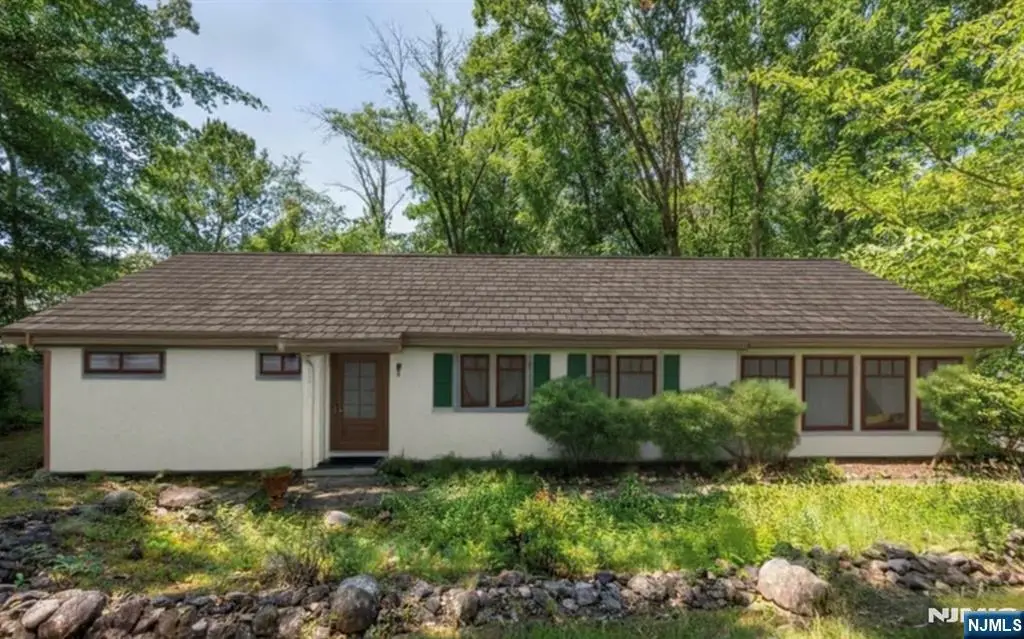 53 Old Wood Road, Morris Plains, NJ 07950 - #1