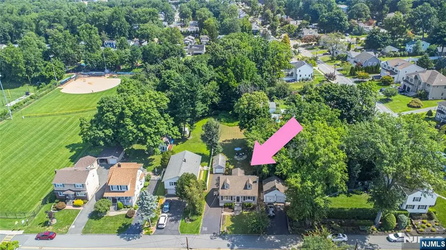 9 Woodmere Road, West Caldwell, NJ 07006 - #2