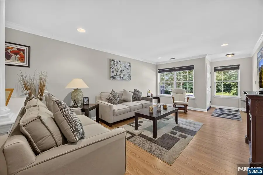 22 Pond Hollow Drive, Oak Ridge, NJ 07438 - #3