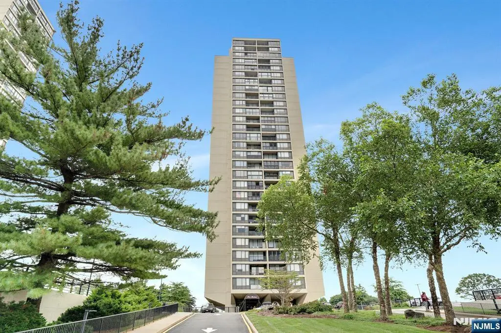 5 Horizon Road 2102, Fort Lee, NJ 07024 - #1