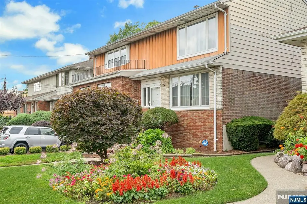 1527 10th Street, Fort Lee, NJ 07024 - #1