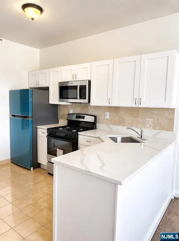 1870 John F Kennedy Boulevard 3F, Jersey City, NJ 07305 - #2