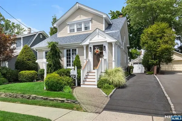 80 Large Avenue, Hillsdale, NJ 07642