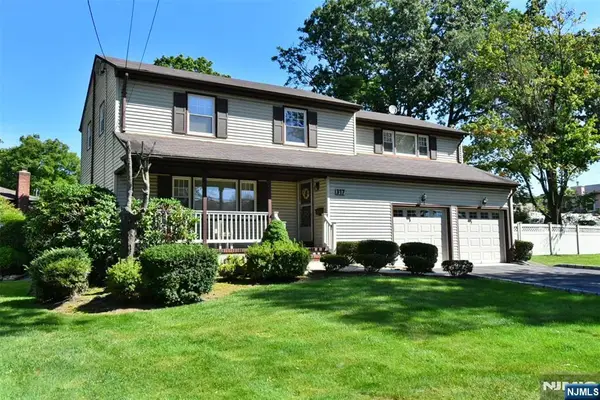 317 McKinley Boulevard, Paramus, NJ 07652
