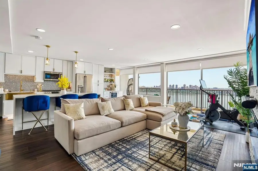 3 Horizon Road #1015, Fort Lee, NJ 07024 - #3