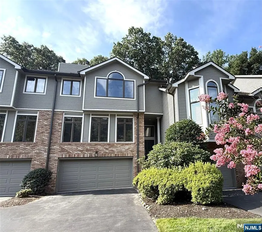 20 Lakeview Drive, Old Tappan, NJ 07675 - #1