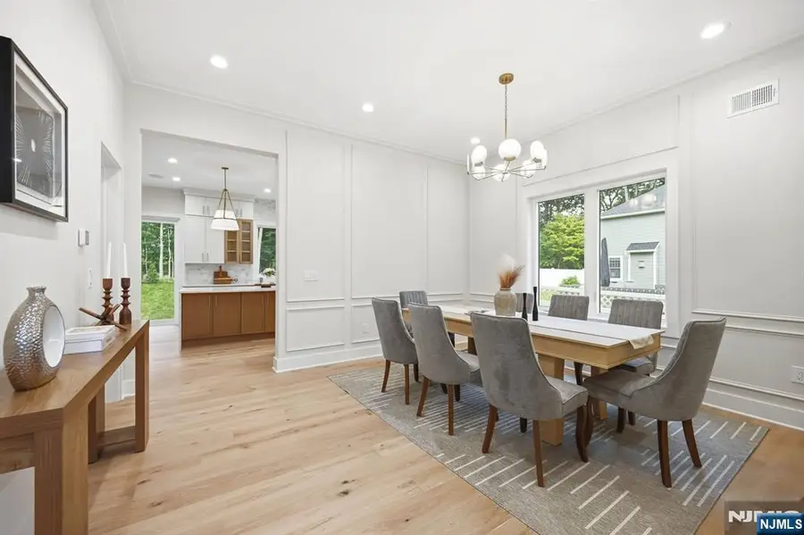 34 Crestview Hill Road, Livingston, NJ 07039 - #3