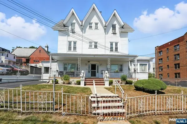 34 Pennington Avenue, Passaic, NJ 07055