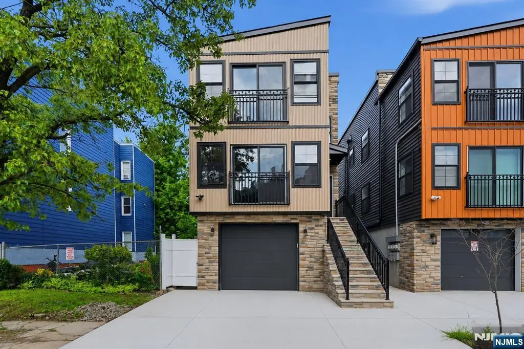 749 11th Street, Newark, NJ 07103 - #1