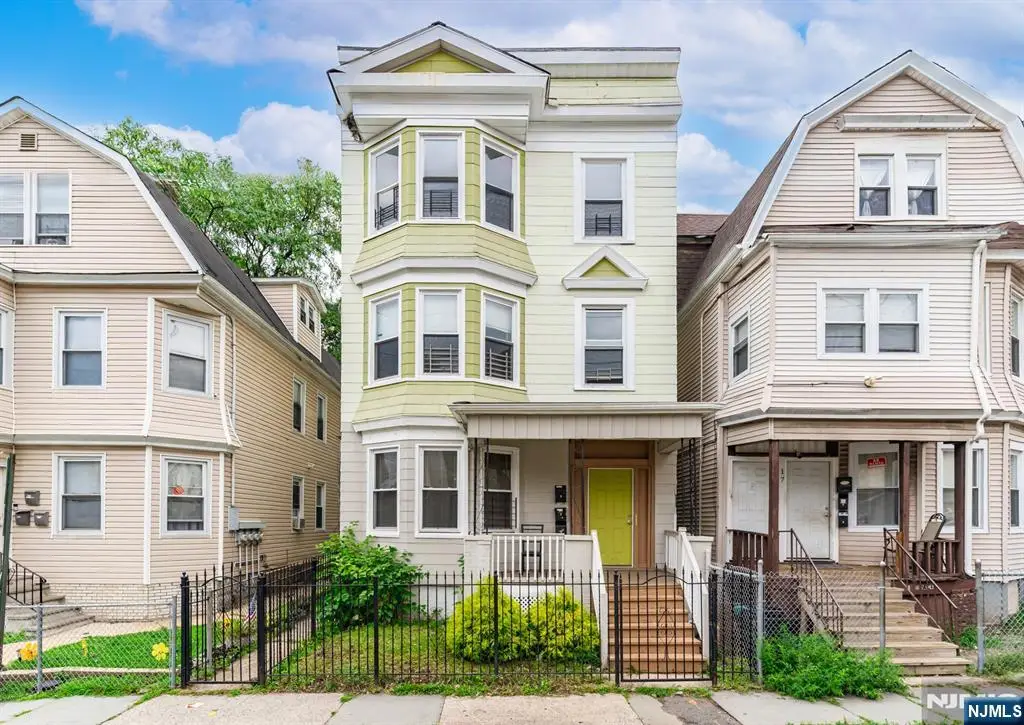 19 Grace Street, Irvington, NJ 07111 - #1