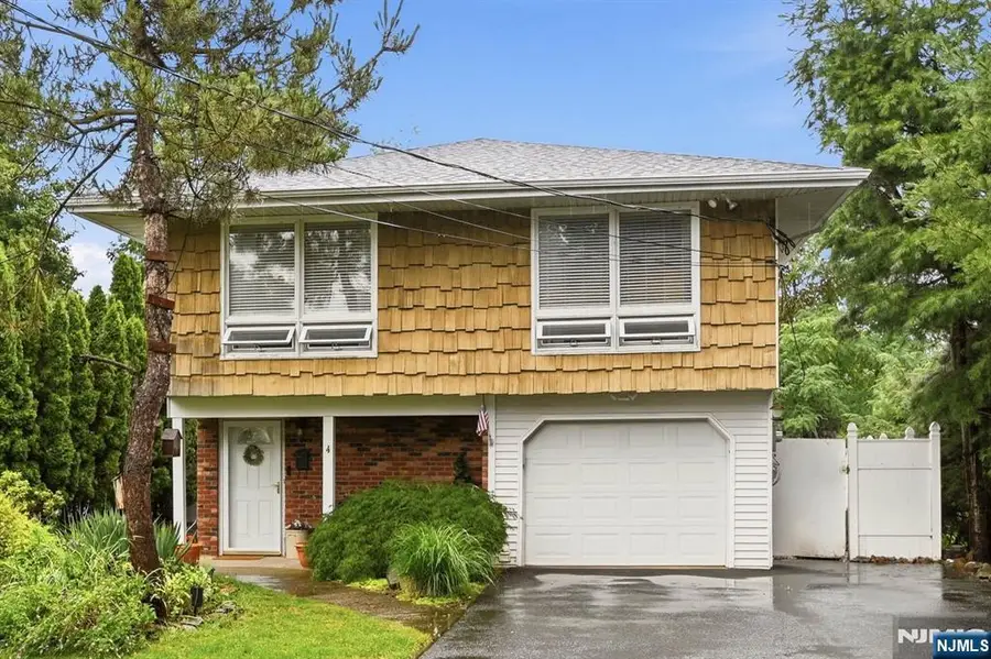 4 Park Place, Pompton Lakes, NJ 07442 - #2