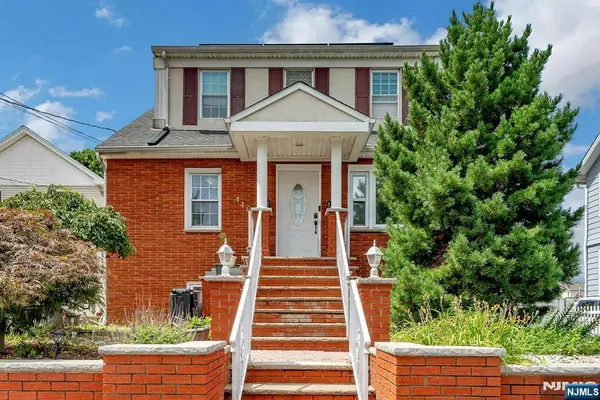 446 Post Avenue, Lyndhurst, NJ 07071