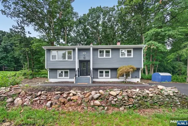 150 Mount Olive Road, Mount Olive Township, NJ 07836