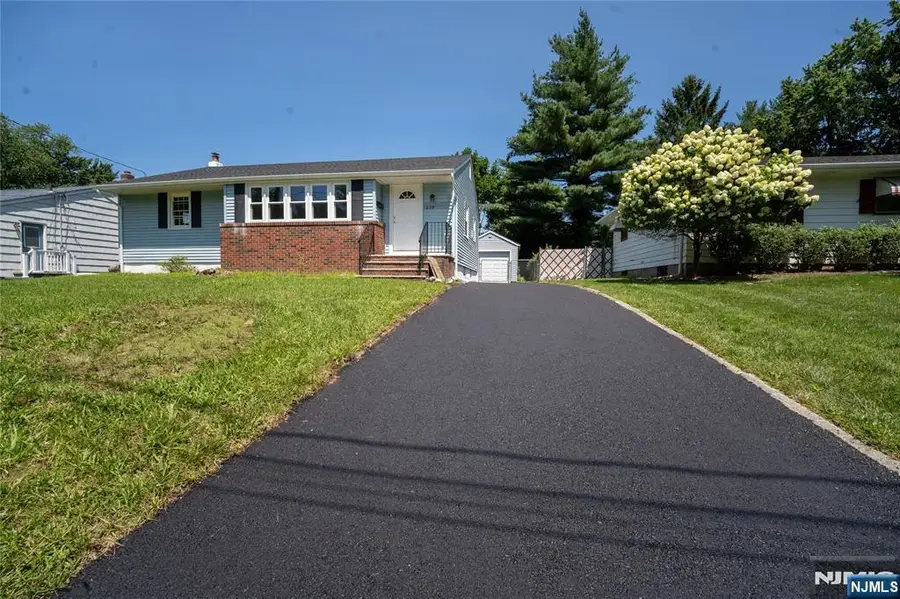 219 Haroldson Place, Pompton Lakes, NJ 07442 - #3
