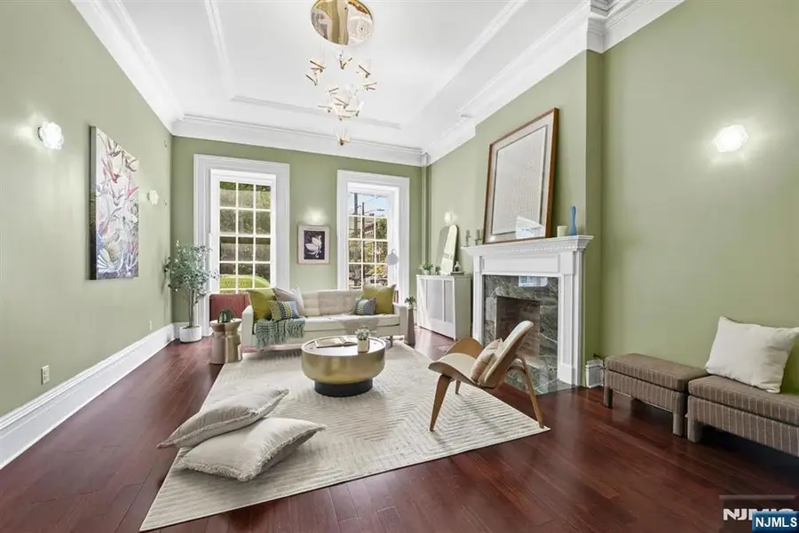 274 Barrow Street, Jersey City, NJ 07302 - #2