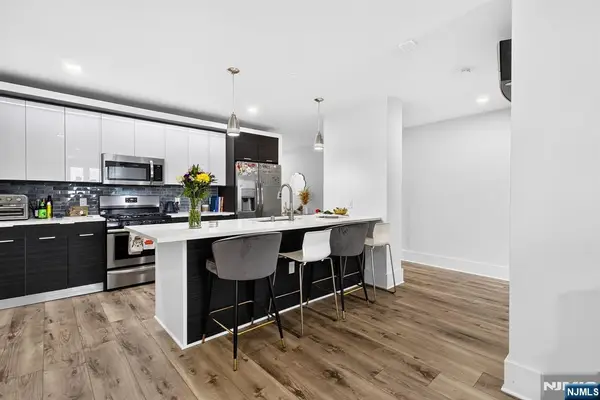 62 69th Street 203, Guttenberg, NJ 07093