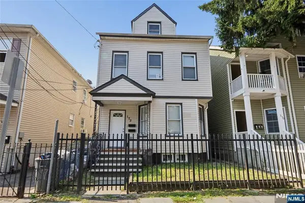 172 Godwin Avenue, Paterson, NJ 07501