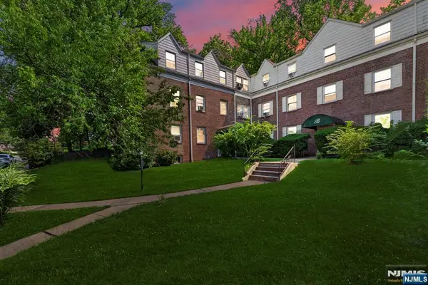 140 W Englewood Avenue 5B, Teaneck, NJ 07666