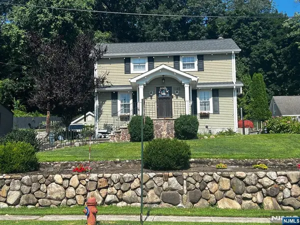 140 Watchung Drive, Hawthorne, NJ 07506