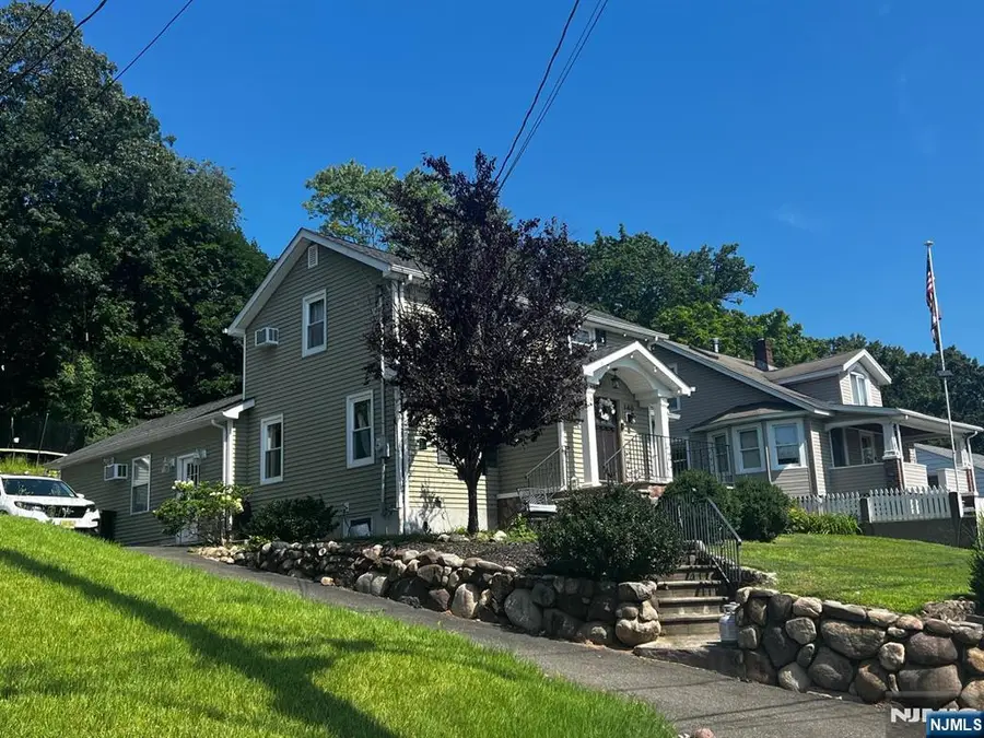 140 Watchung Drive, Hawthorne, NJ 07506 - #2