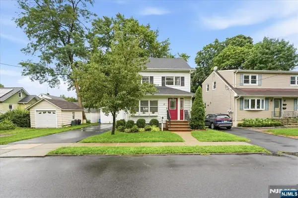 30 Genevieve Avenue, Hawthorne, NJ 07506