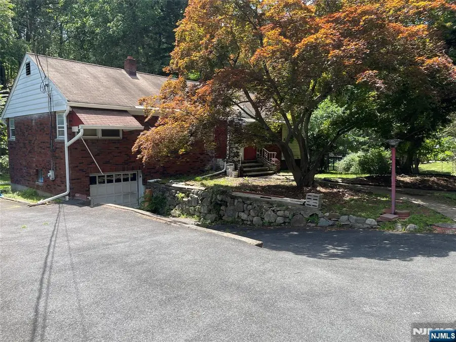 84 Grove Street, Oakland, NJ 07436 - #3