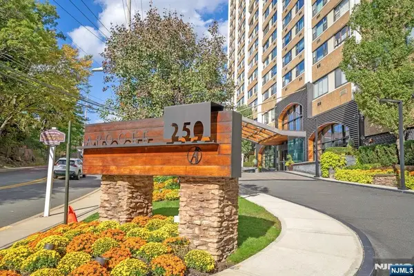 250 Gorge Road 10 J, Cliffside Park, NJ 07010