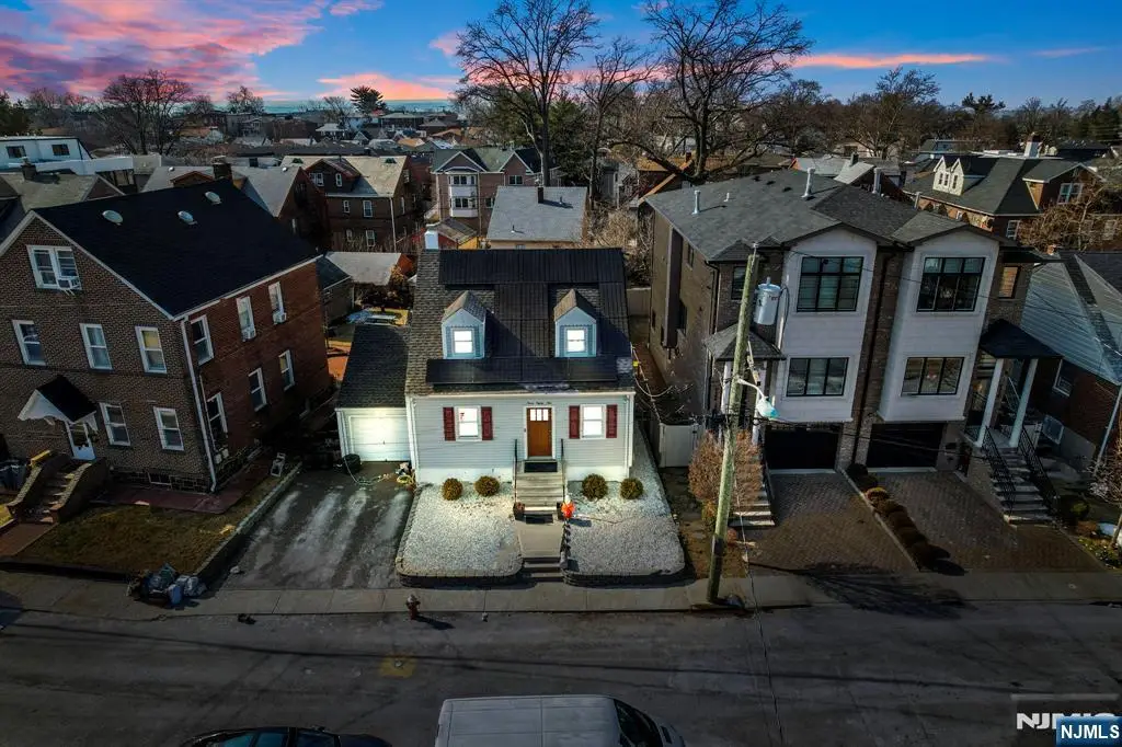 789 Harvard Place, Cliffside Park, NJ 07010 - #1