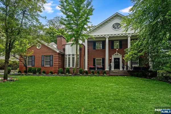 294 Oakwood Road, Englewood, NJ 07631