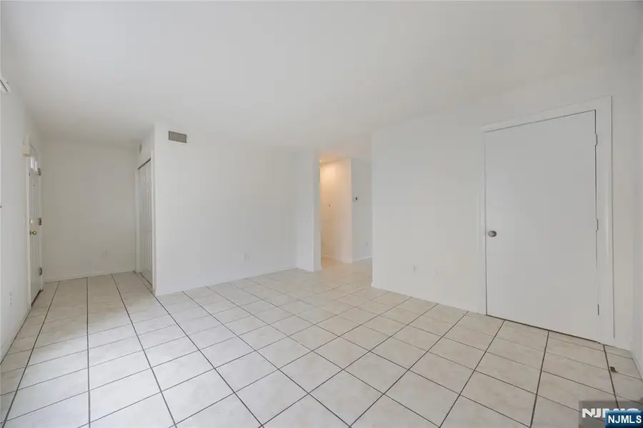 235-237 Keen, Paterson, NJ 07524 - #3