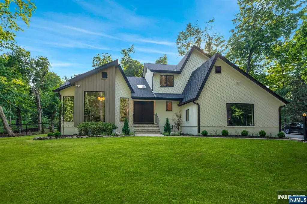 160 Beacon Street, Haworth, NJ 07641 - #1