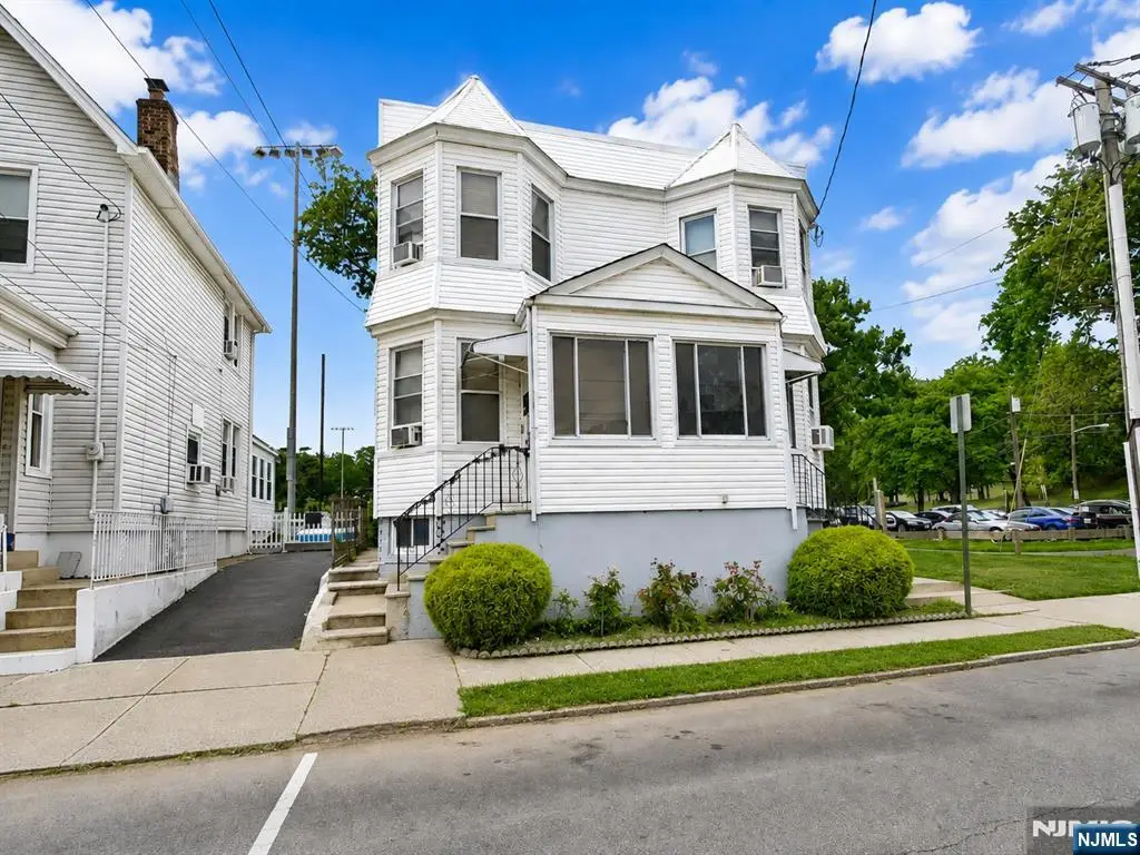 126 Dukes Street, Kearny, NJ 07032 - #1