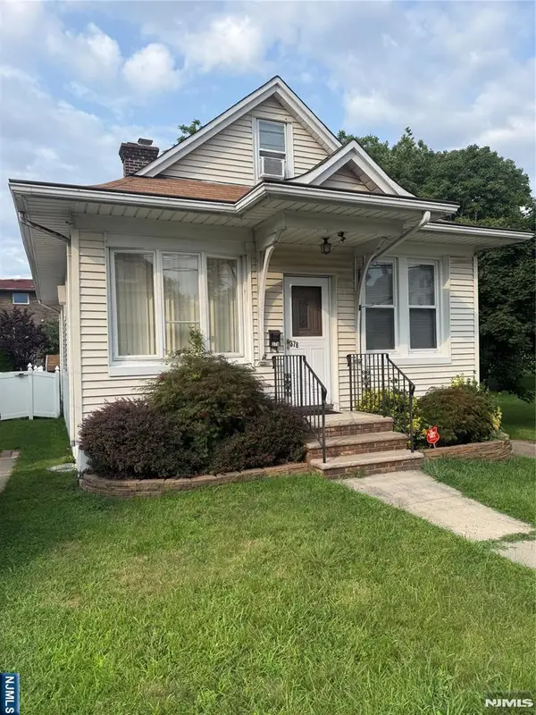 378 Delawanna Avenue, Clifton, NJ 07014