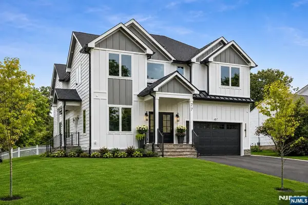77 Elmwood Drive, Livingston, NJ 07039